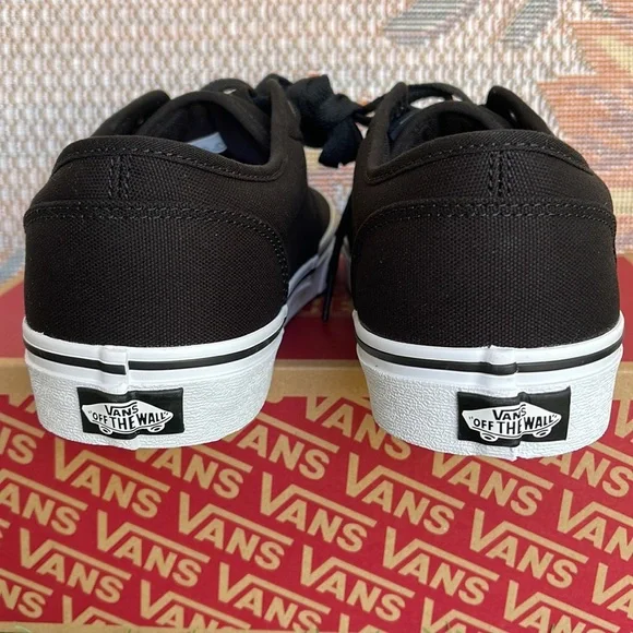 Vans Men’s Atwood
(Canvas) Black/White
VN000TUY187
Sneakers - Picture 14 of 16
